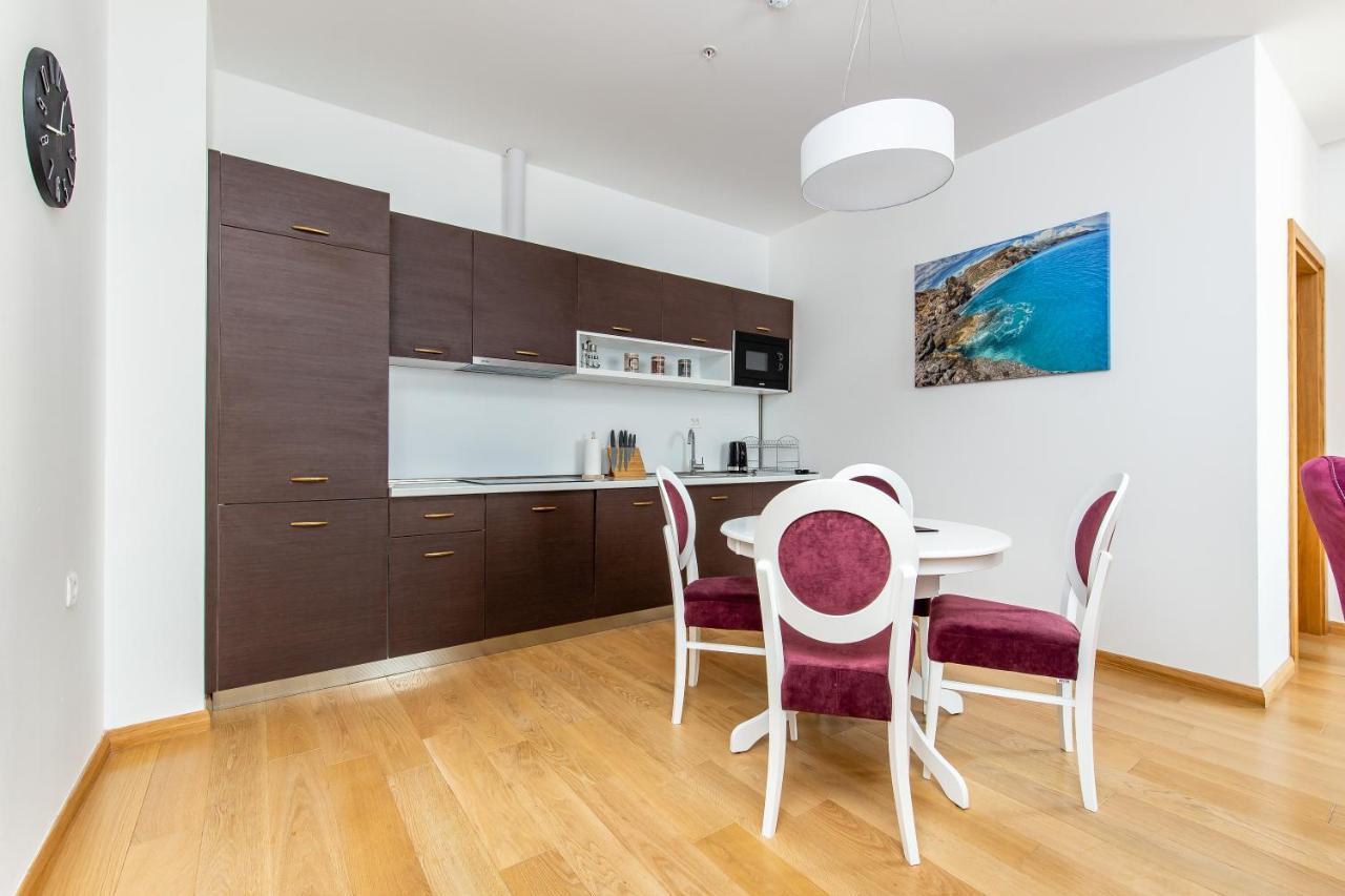 Apartments Lora In Apart-Hotel Будва Экстерьер фото