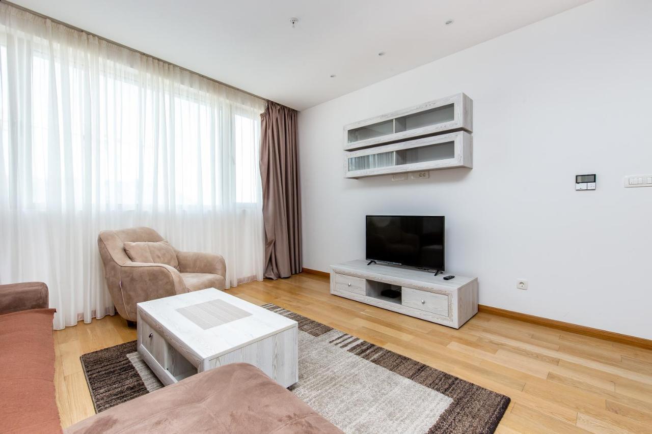 Apartments Lora In Apart-Hotel Будва Экстерьер фото