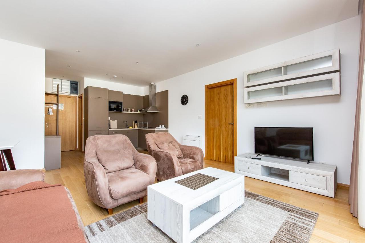 Apartments Lora In Apart-Hotel Будва Экстерьер фото