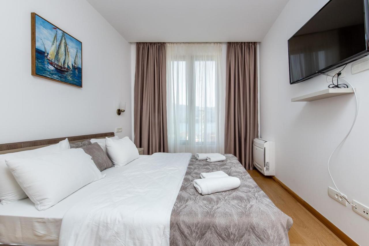 Apartments Lora In Apart-Hotel Будва Экстерьер фото