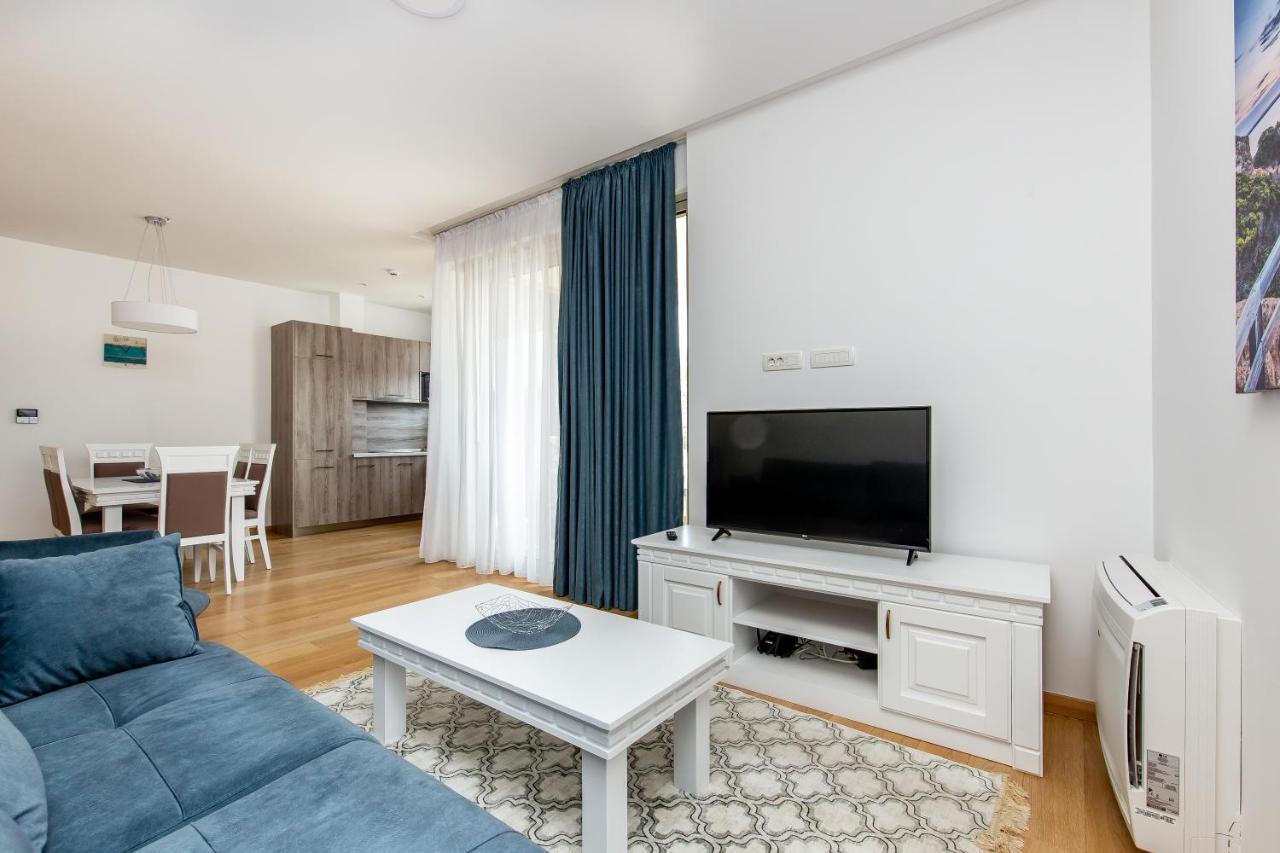 Apartments Lora In Apart-Hotel Будва Экстерьер фото